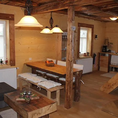 Apartment Anno Dazumal, Zu Oma's Zeiten *