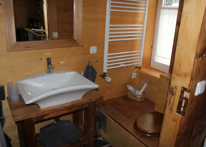 Anno Dazumal, Zu Oma's Zeiten شقة *